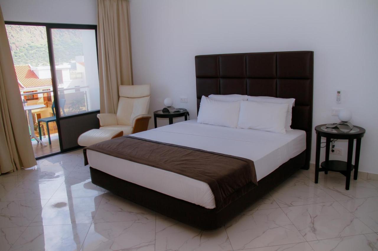 טאראפל Hotel Por Do Sol מראה חיצוני תמונה
